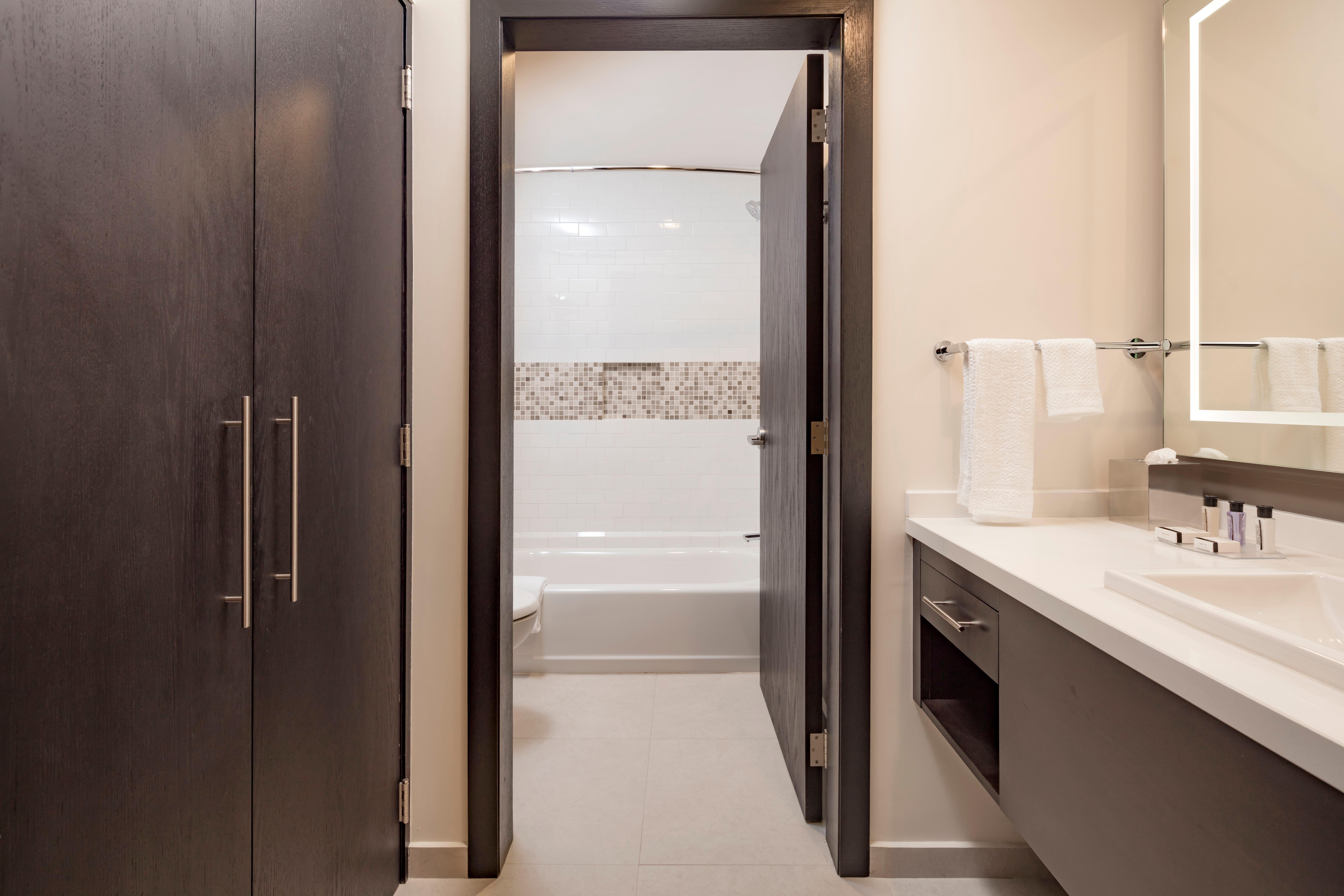 Staybridge Suites Silao By Ihg 外观 照片