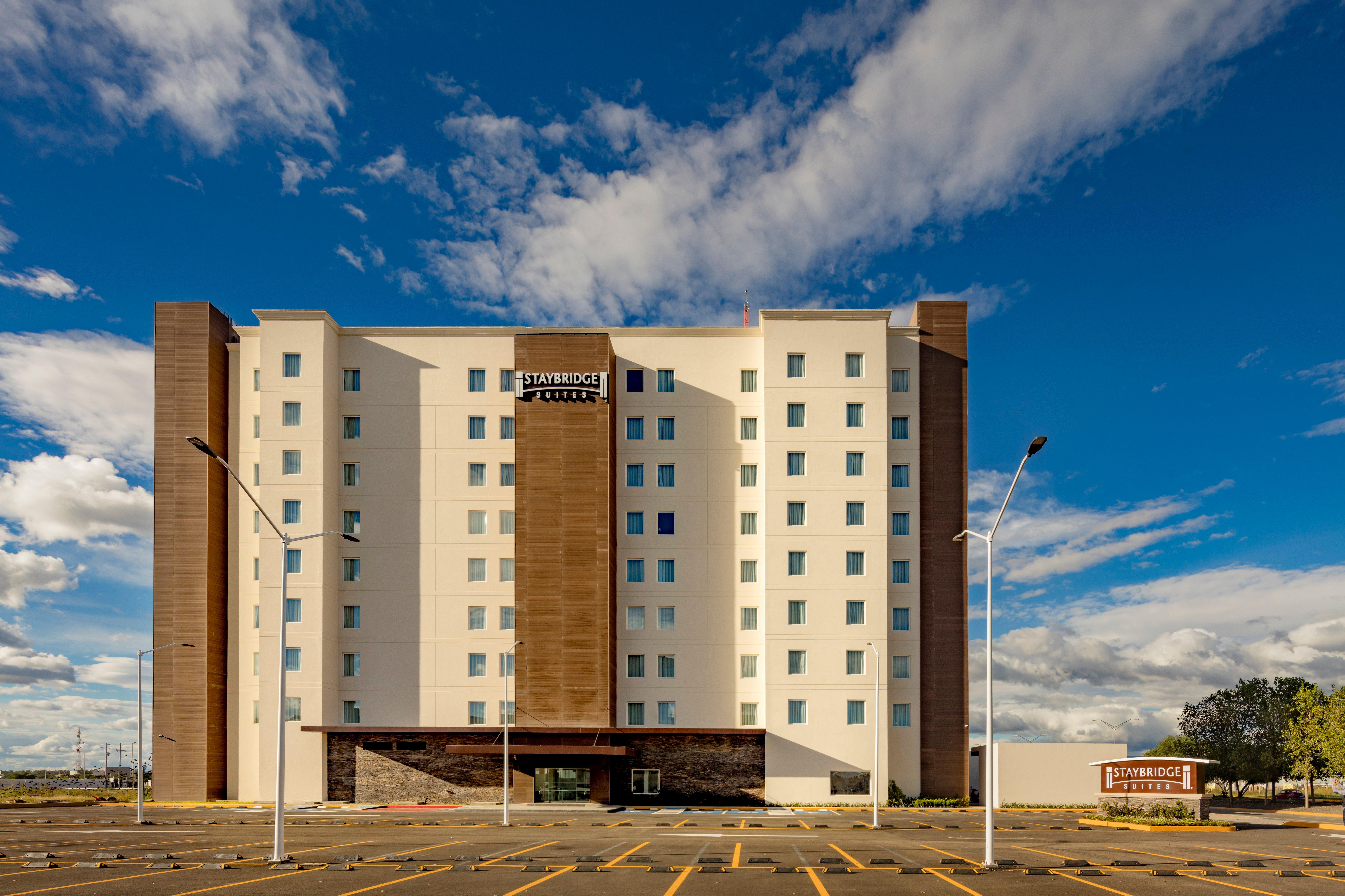 Staybridge Suites Silao By Ihg 外观 照片