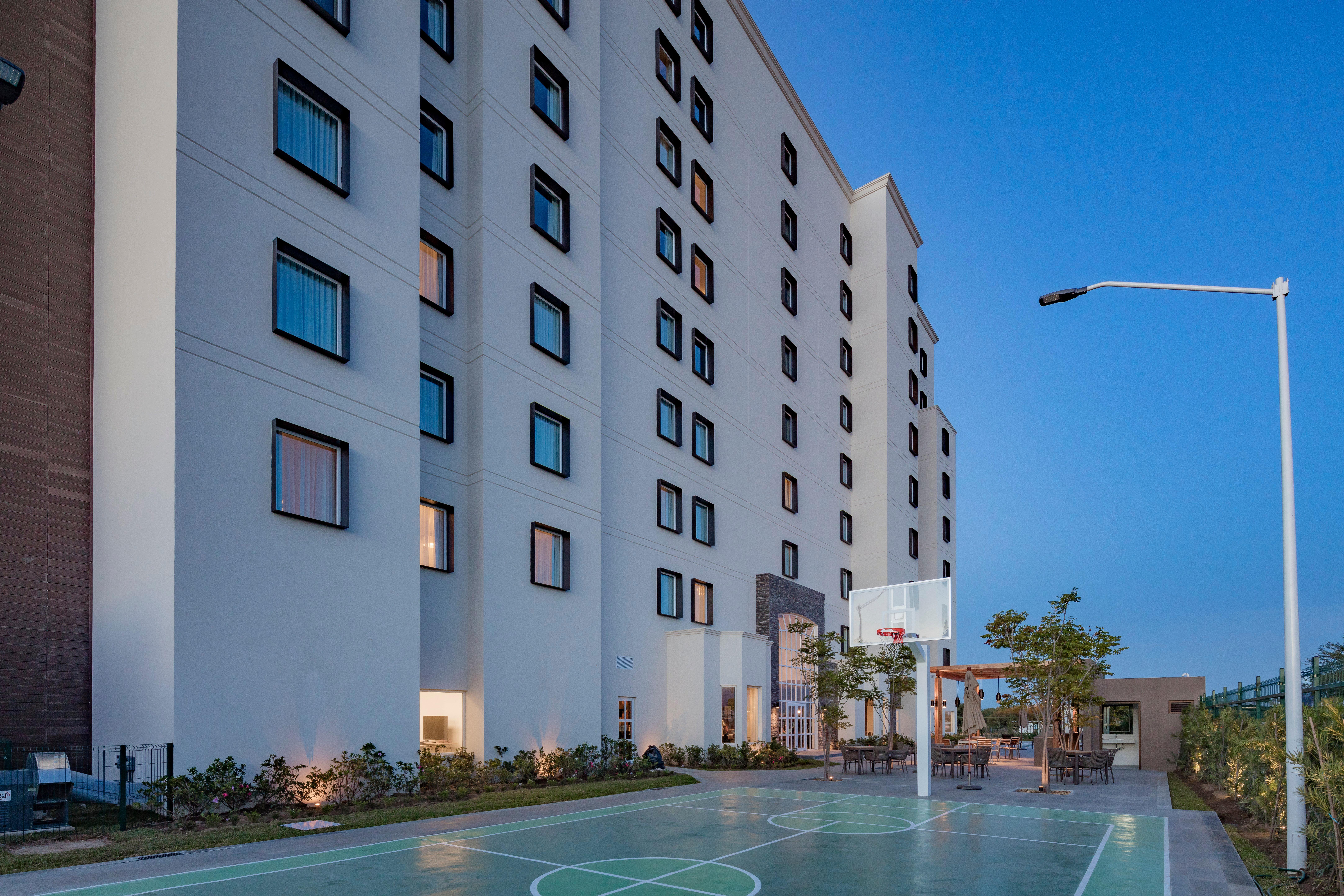 Staybridge Suites Silao By Ihg 外观 照片